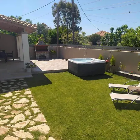 Tesoro Villa